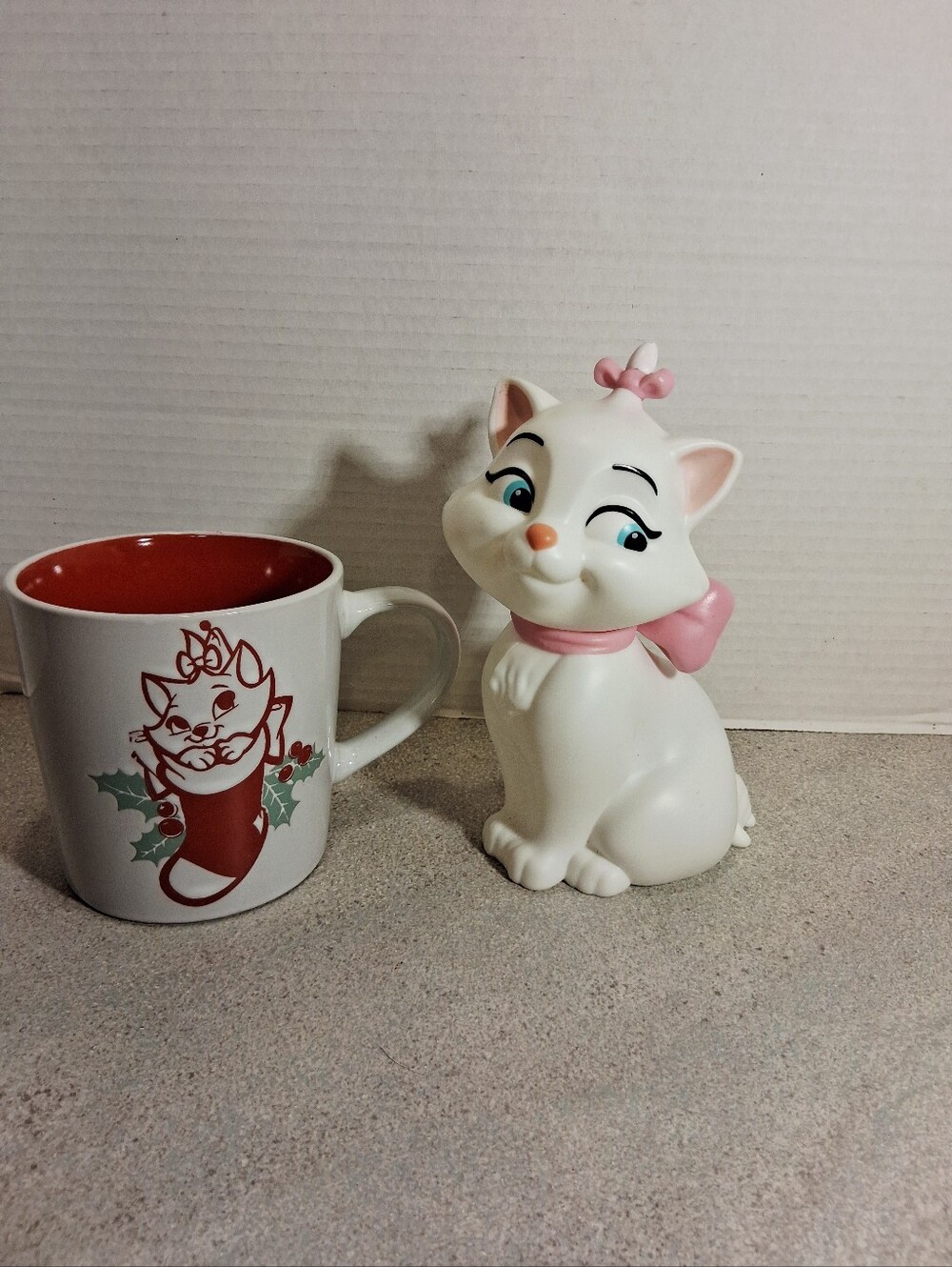 Disney Aristocats Marie Coffee Mug & Night Light